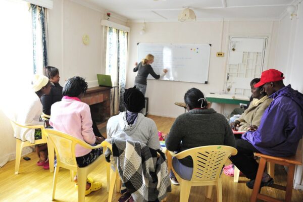 hospital-clinic-medical-support-volunteer-kenya-african-impact (8) hospital-clinic-support-volunteer-kenya