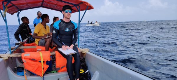 nature photography internship of Volunteer abroad in ocean