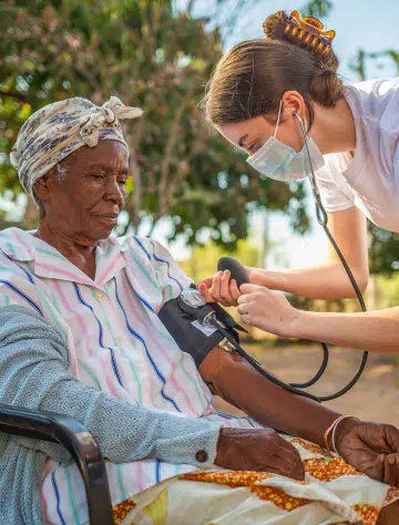 medical volunteer project in Africa